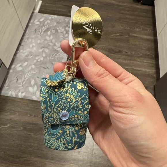 👑NEW👑 Jasmine Snapcase Disney Princess Bath & Body Works PocketBac Holder - Picture 3 of 5